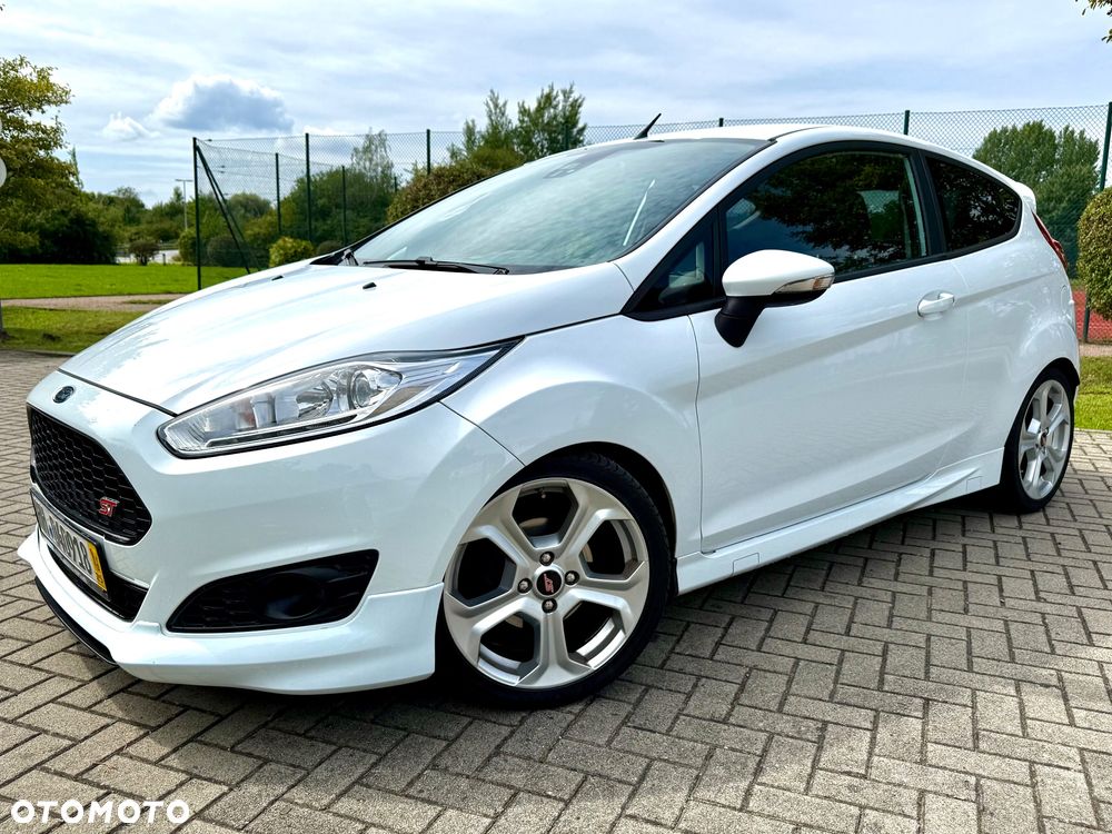 Ford Fiesta - 5