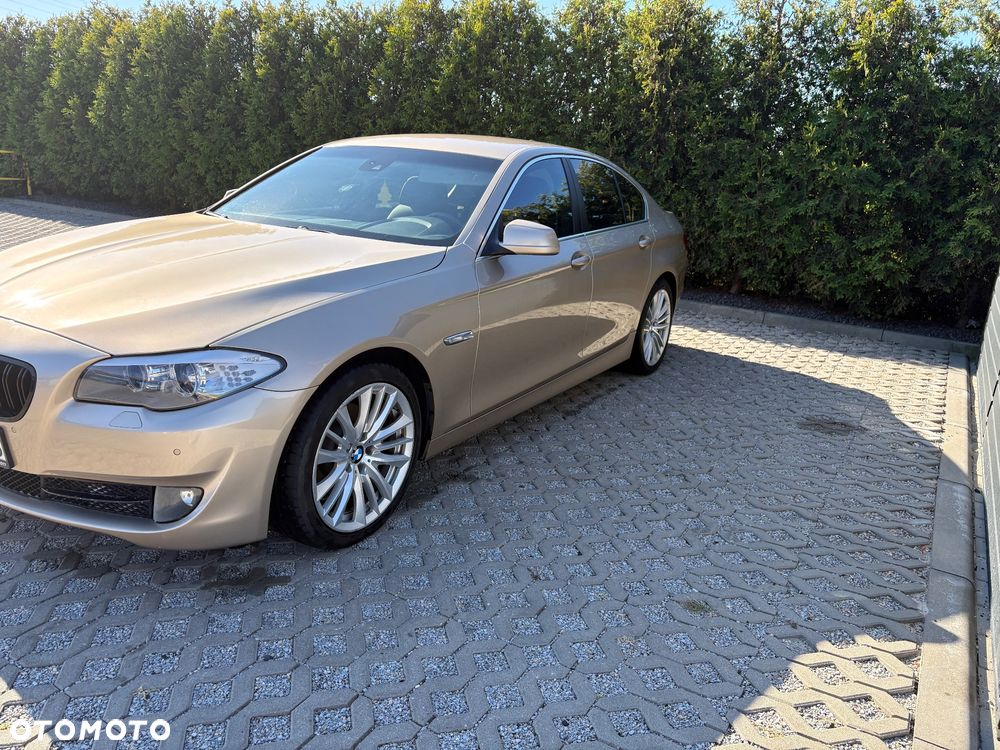 BMW Seria 5 520d - 2