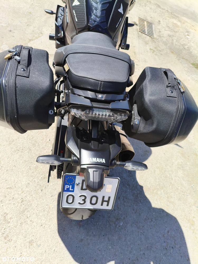 Yamaha MT - 24