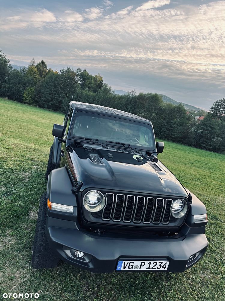 Jeep Wrangler - 6