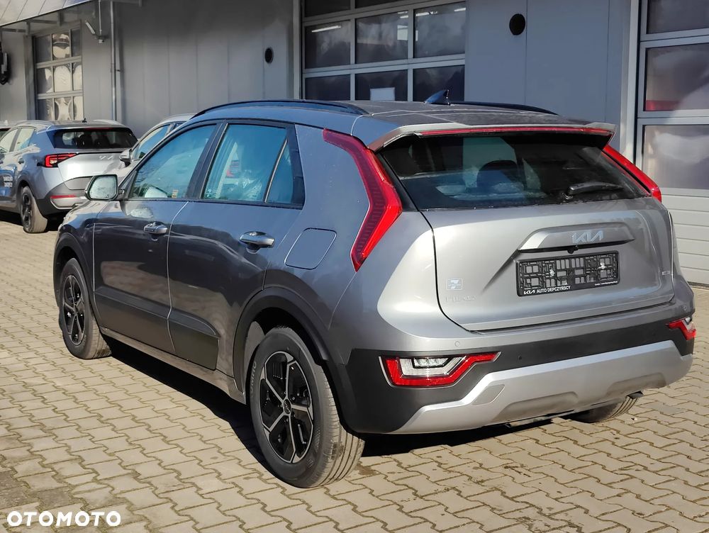 Kia Niro 1.6 GDI Hybrid M - 6