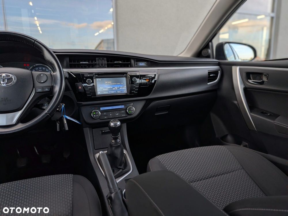 Toyota Corolla 1.6 Premium EU6 - 15