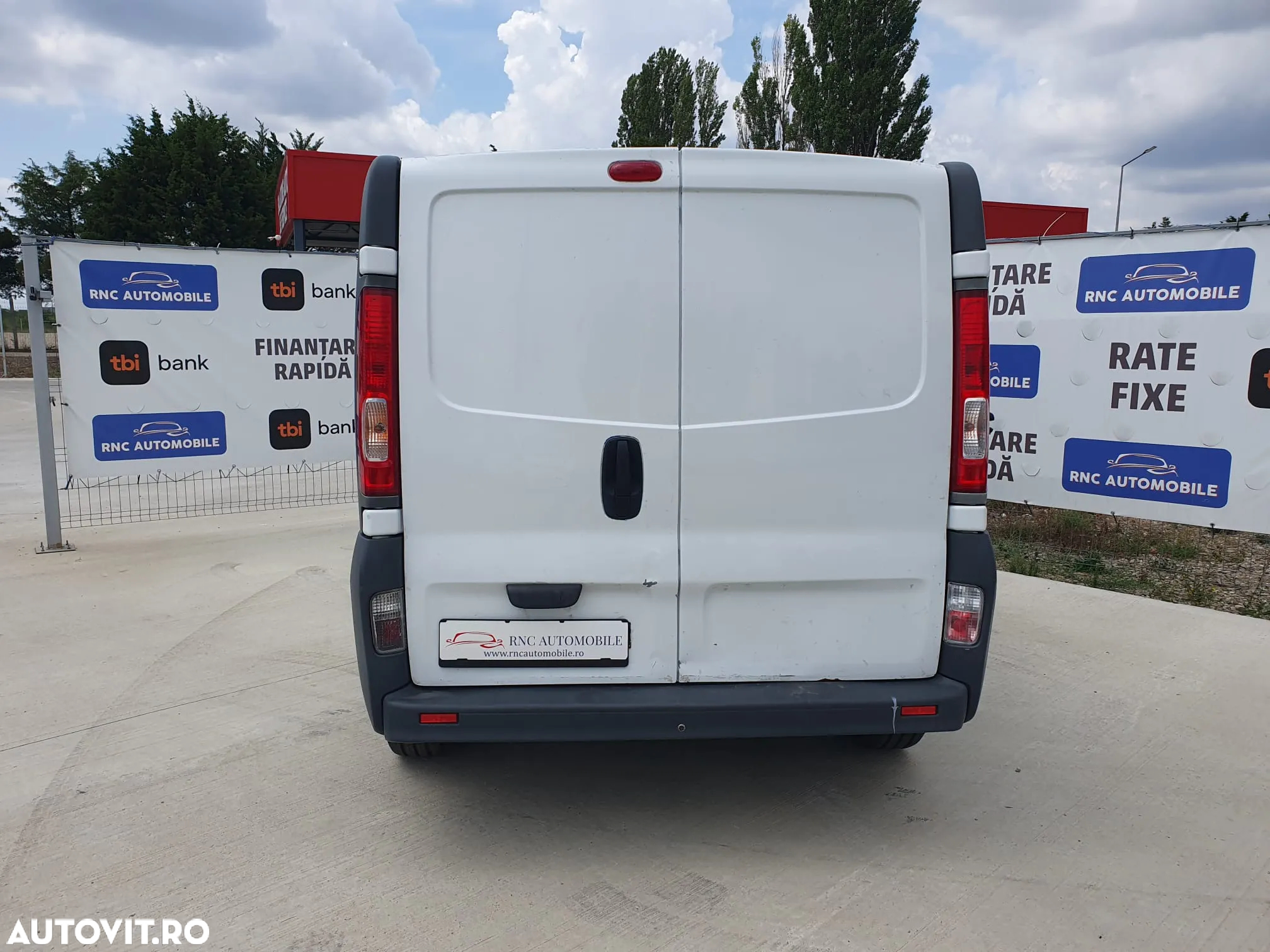 Opel Vivaro 2.0 CDTI L1H1 - 10
