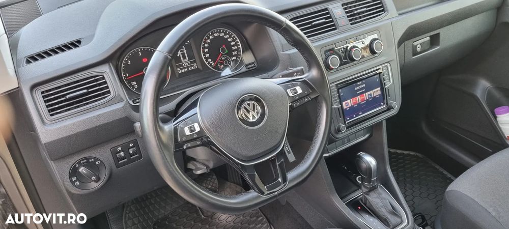 Volkswagen Caddy - 10