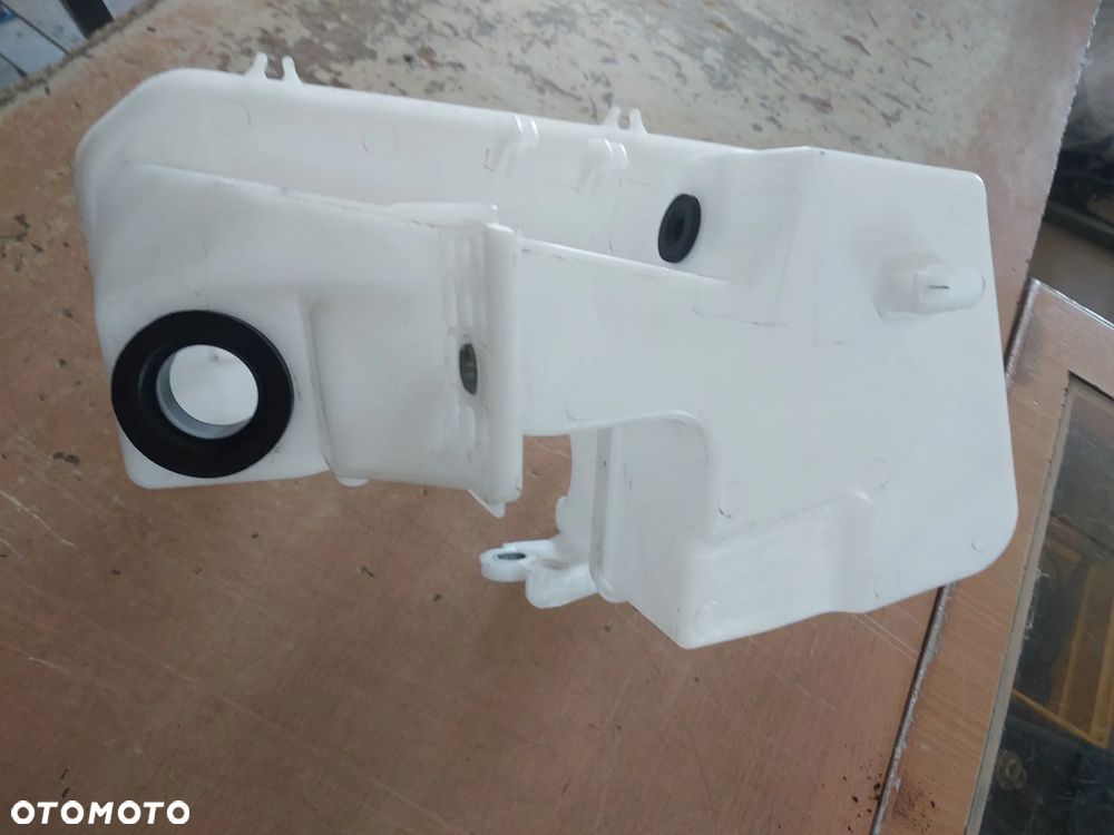 Zbiornicze do spryskiwaczy vw t5 lift - 2