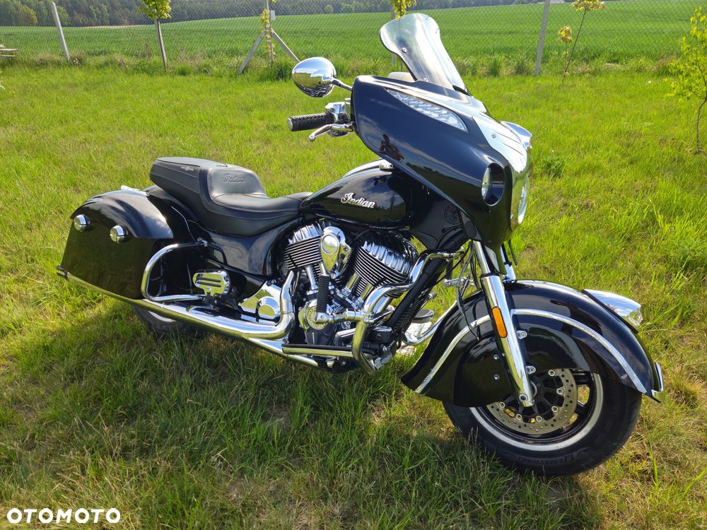 Indian Roadmaster - 1