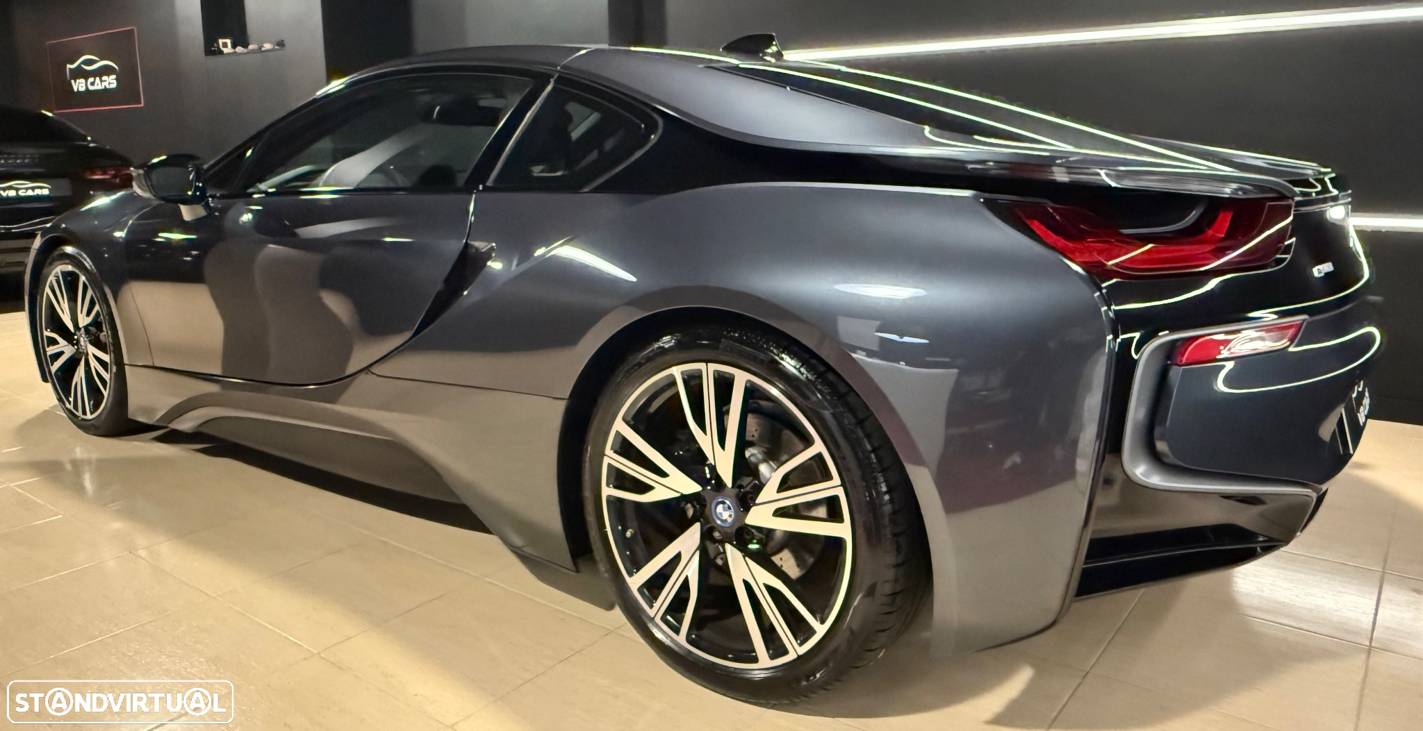BMW i8 Standard - 16