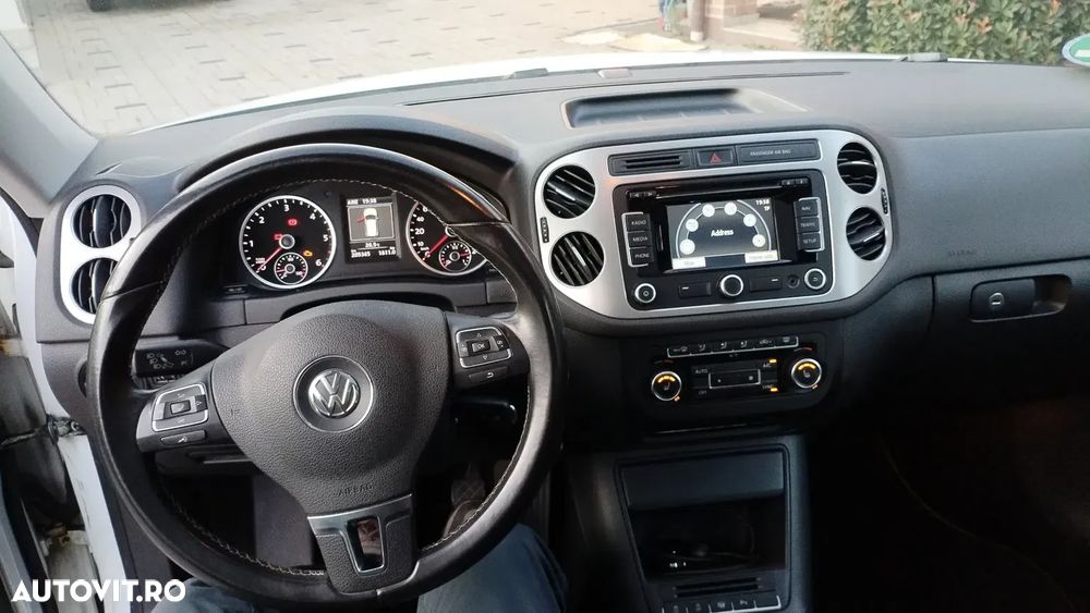 Volkswagen Tiguan 2.0 TDI 4Motion BMT Track & Style - 12