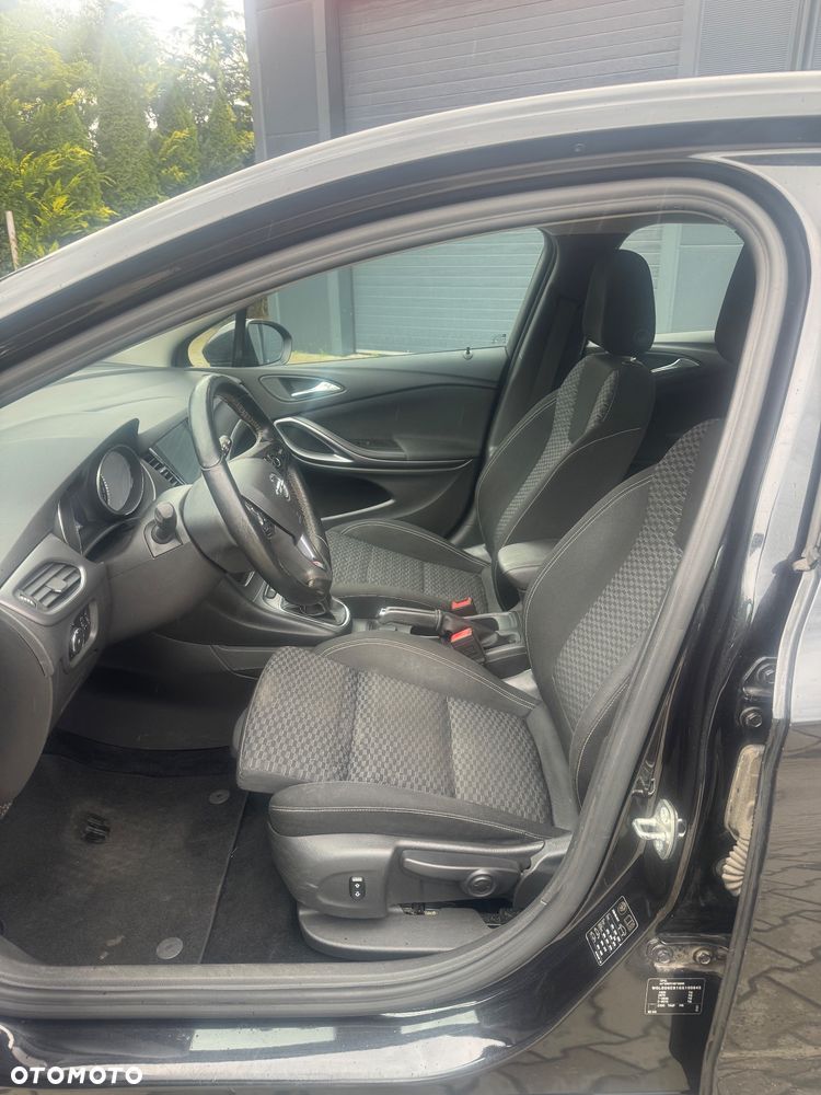 Opel Astra 1.4 Turbo Dynamic - 11
