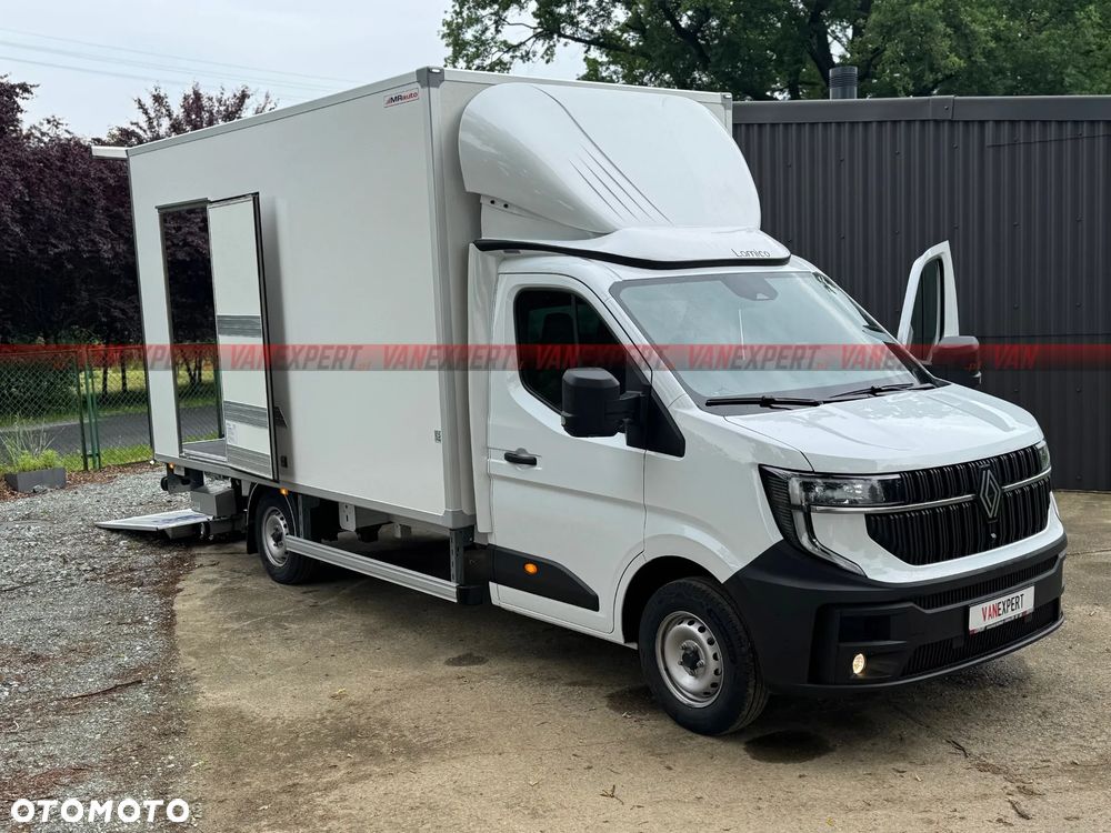 Renault MASTER Nowy Kontener + Winda 750KG - 23