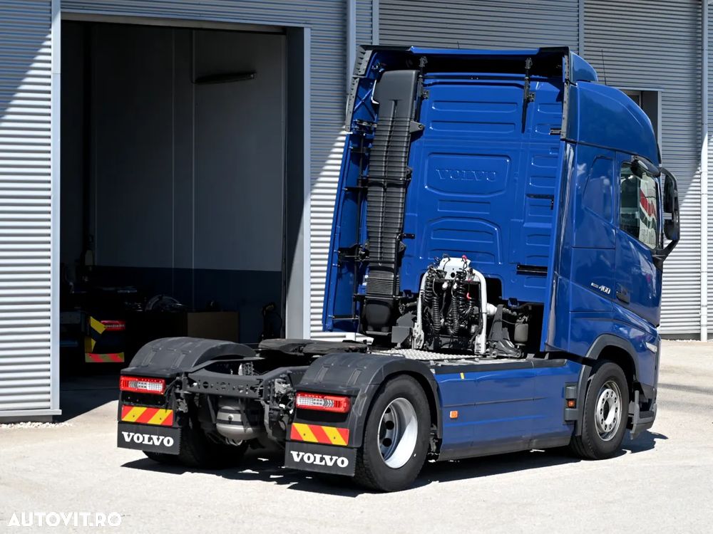 Volvo FH 460 Globetrotter XL - 2