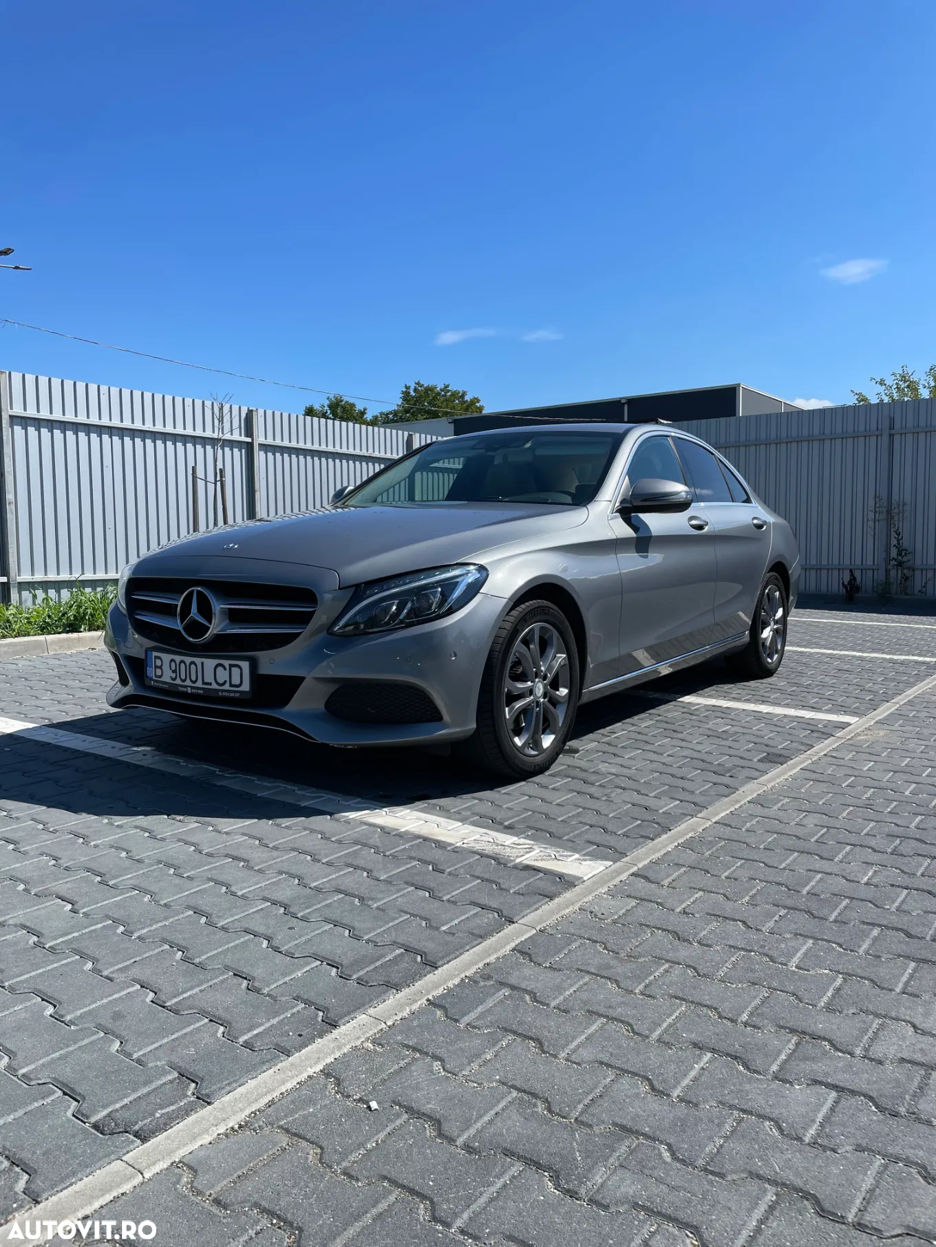 Mercedes-Benz C - 4