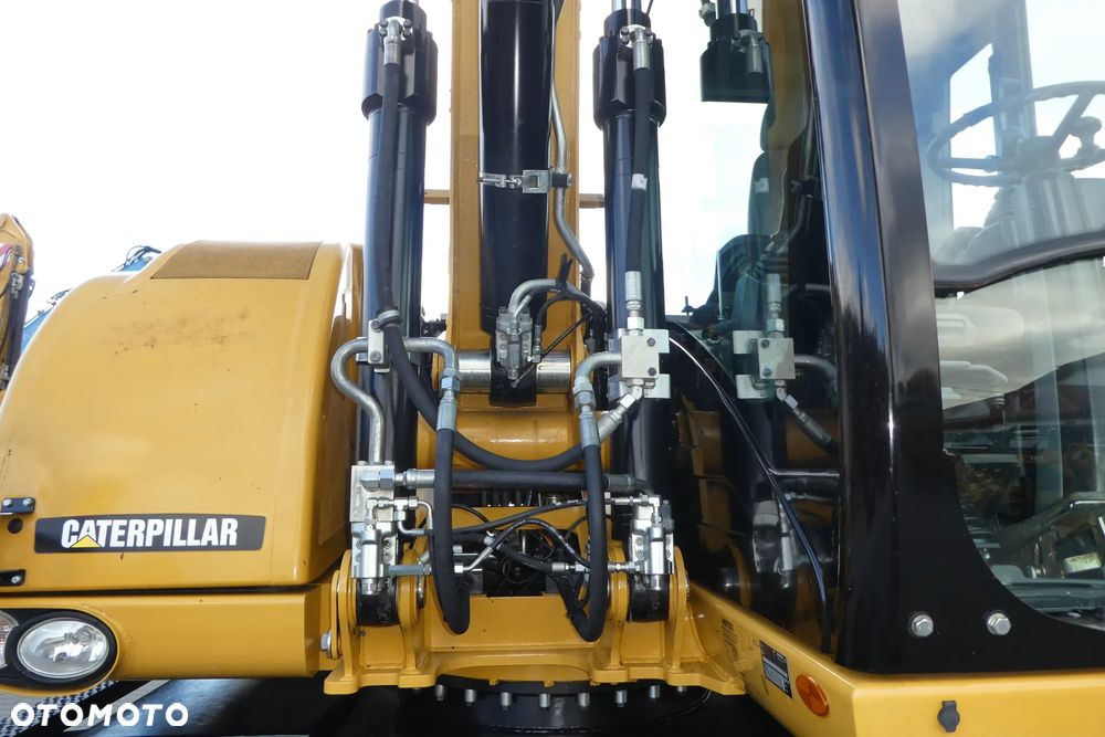 Caterpillar M 313D - 16