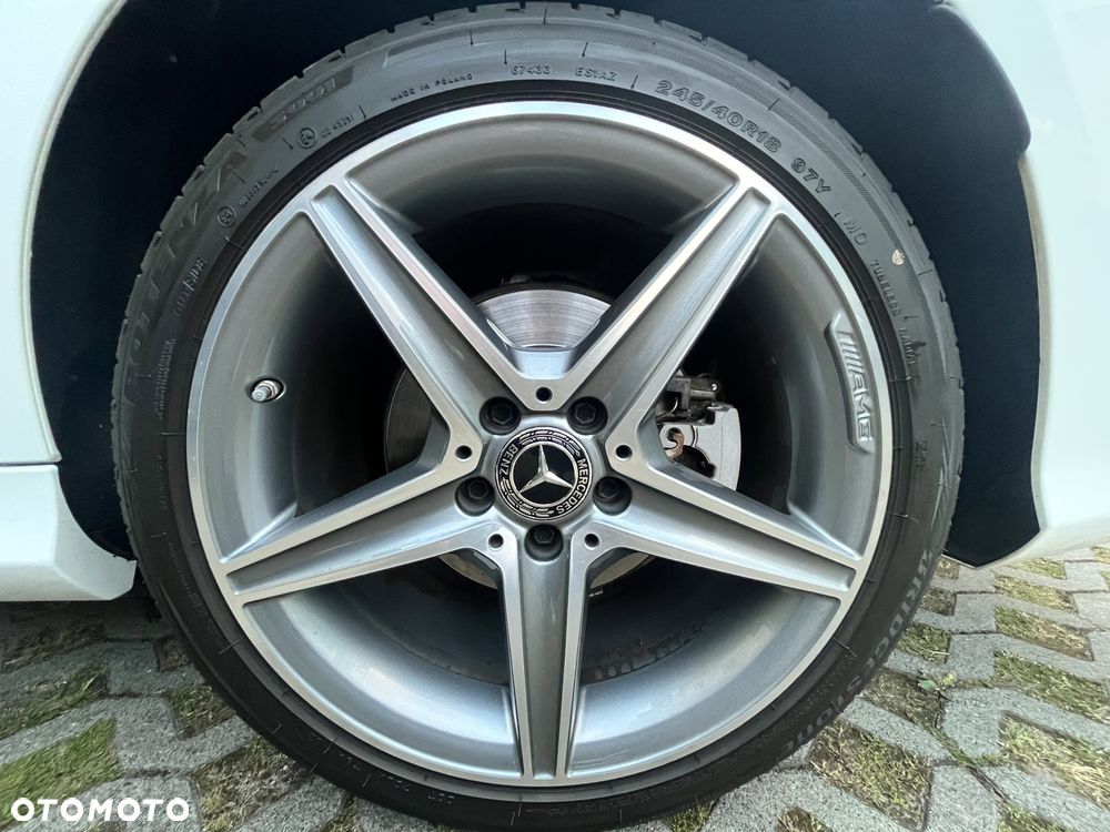 Mercedes-Benz Klasa C 200 9G-TRONIC - 39