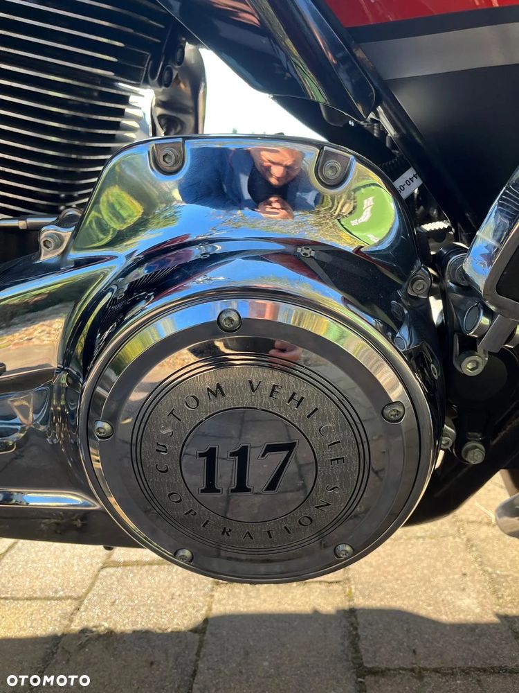 Harley-Davidson CVO Street Glide - 6