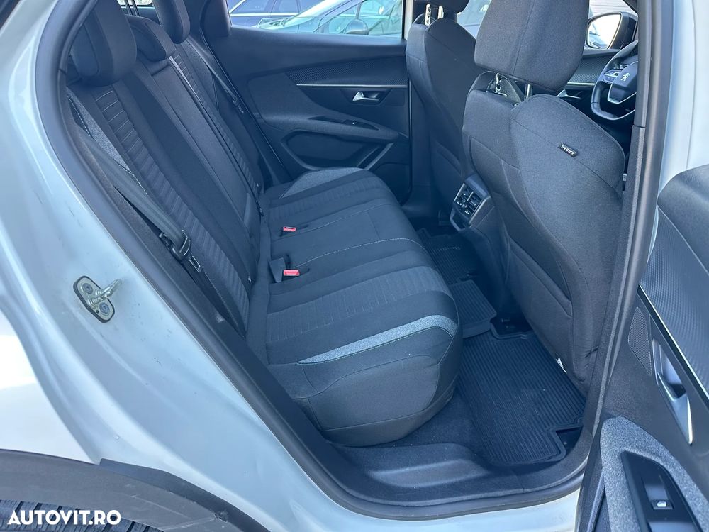 Peugeot 3008 PHEV 180 EAT8 Allure Pack - 14