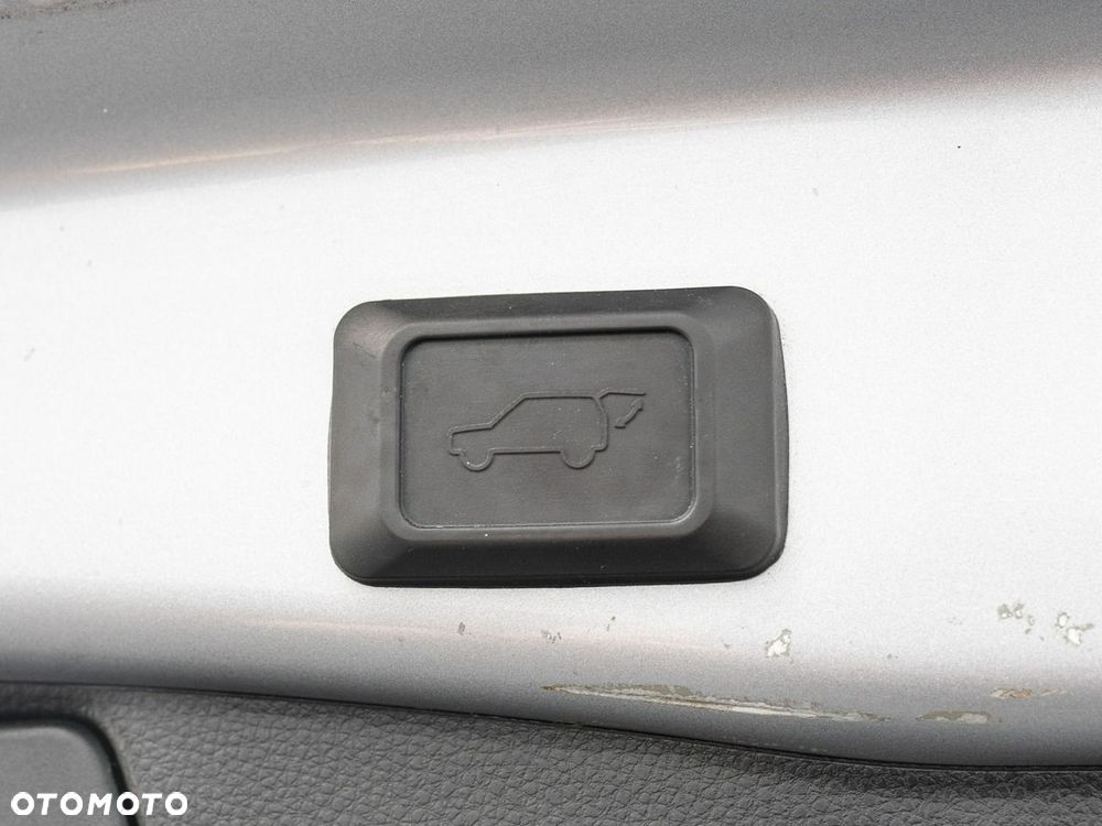 Toyota RAV4 - 25