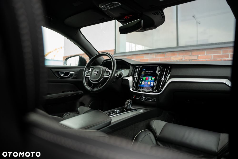 Volvo V60 B4 B Geartronic RDesign - 29