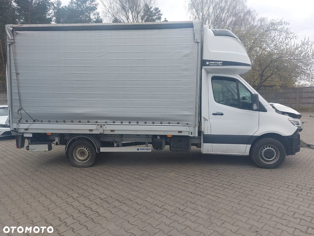 Mercedes-Benz Sprinter 317 - 9