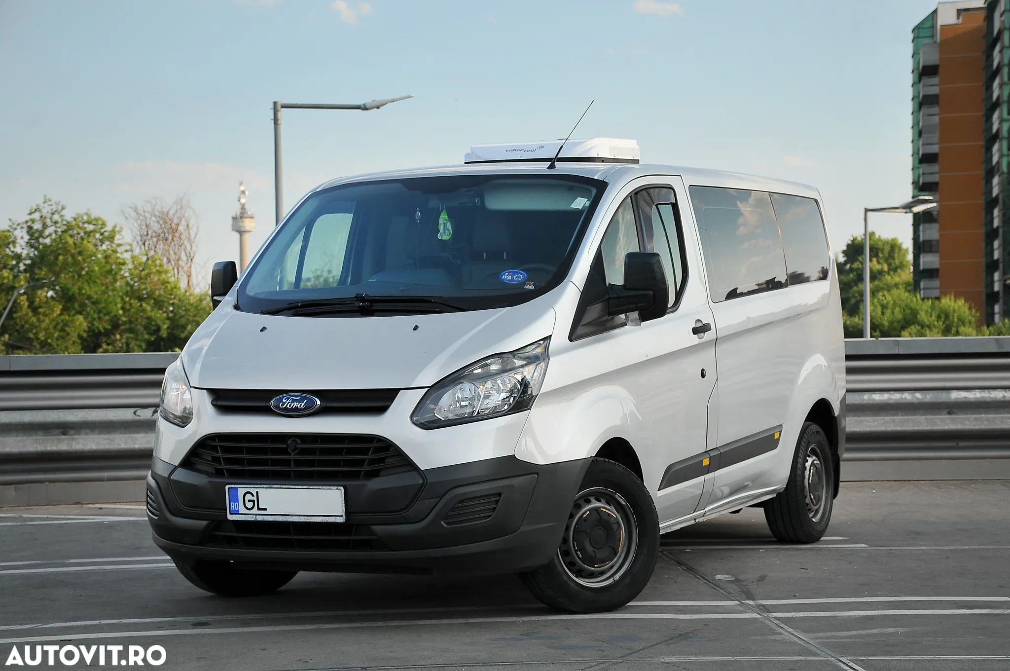 Ford Transit - 1
