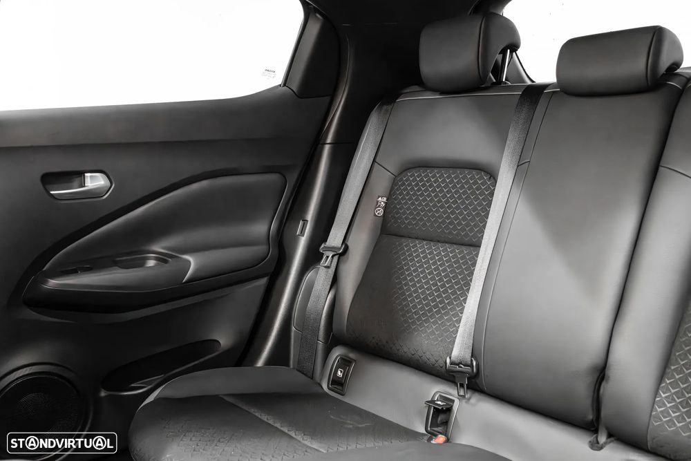 Nissan Juke 1.6 Hybrid Tekna Two Tone - 12