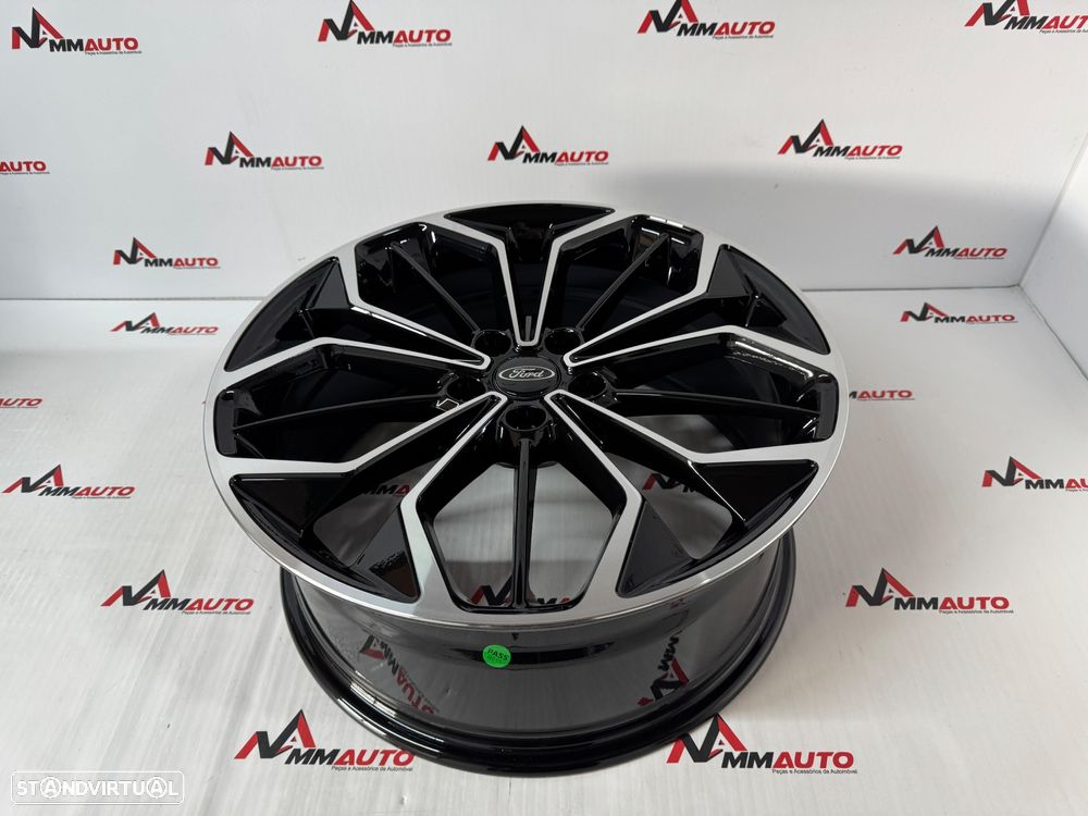 Jantes Look Ford Focus Mk4 ST 19 (5x108) - 5