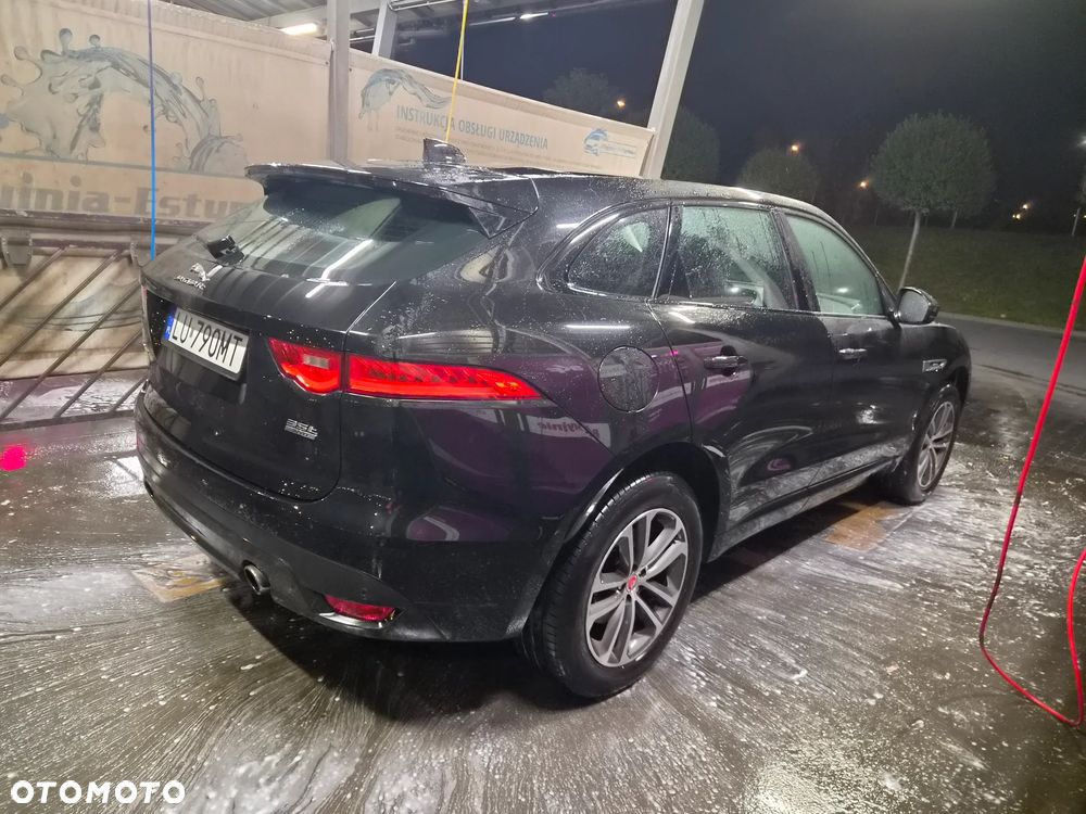 Jaguar F-Pace 3.0 V6 AWD R-Sport - 19