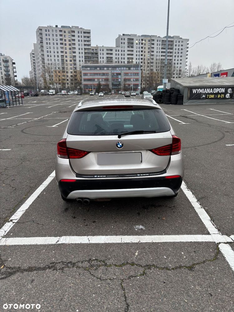 BMW X1 xDrive20i - 4