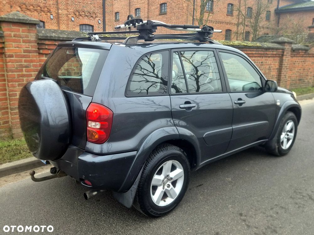 Toyota RAV4 D-4D 4x4 Edition - 2