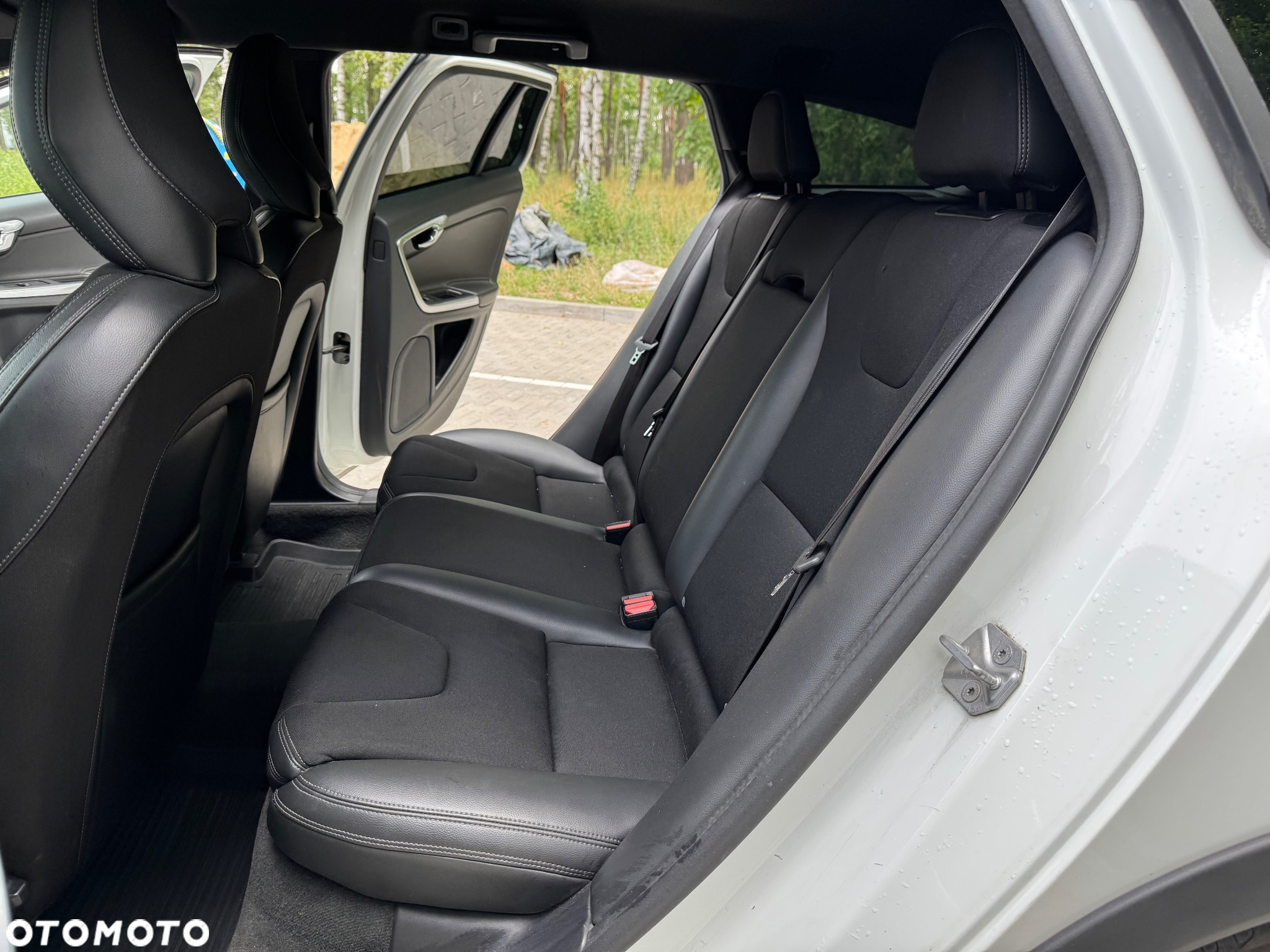 Volvo V60 Cross Country D3 Drive-E Summum - 19