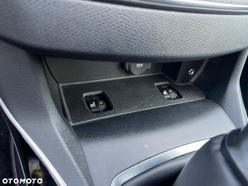 Peugeot 308 - 16