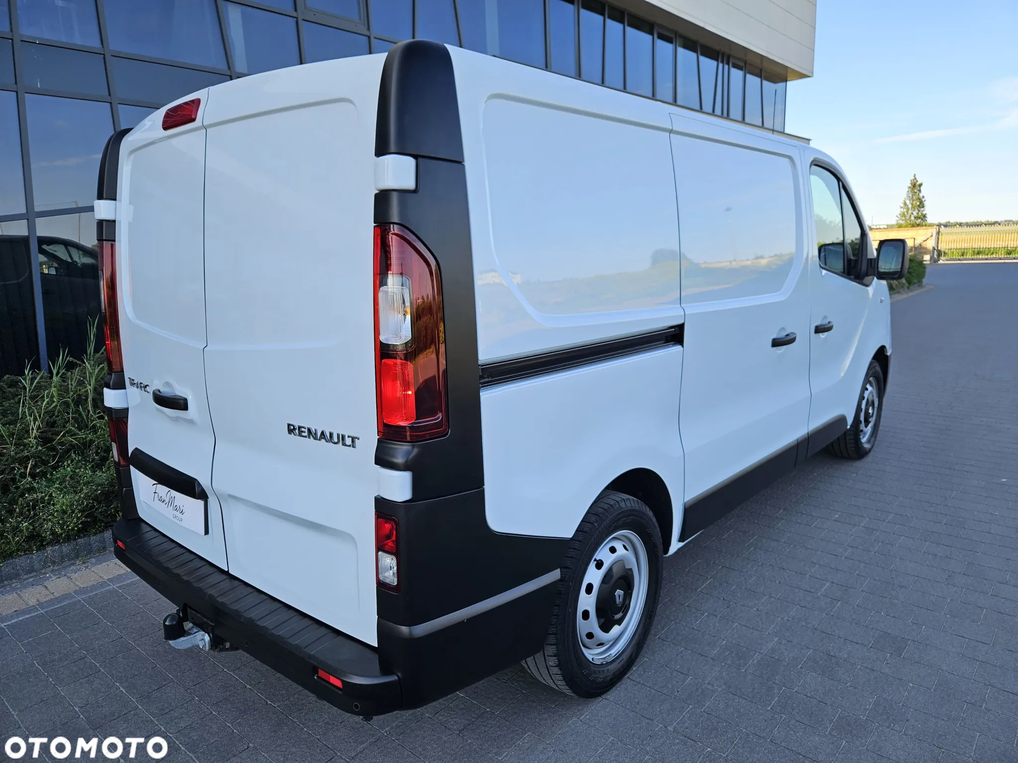 Renault Trafic - 9