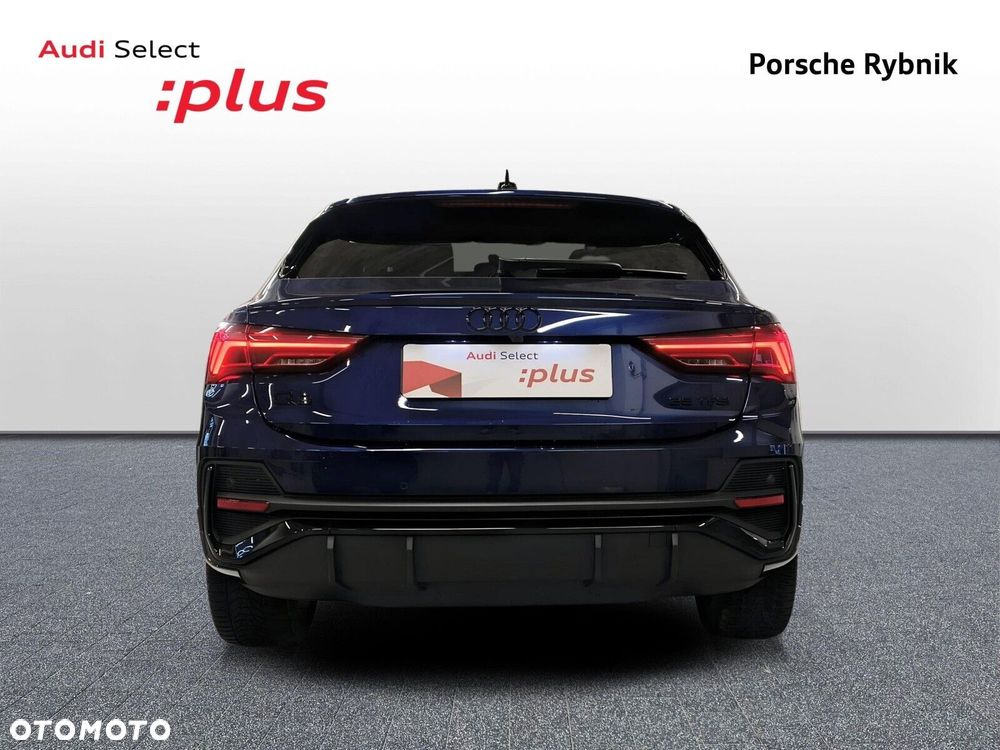 Audi Q3 Sportback - 5