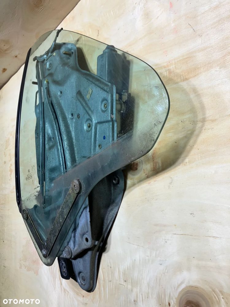 PODNOŚNIK SZYBY BMW E36 CABRIO TYŁ PRAWY LUB LEWY MECHANIZM SZYBY ELEKTRYCZNY SZYBA LEWA PRAWA KABRIO 8119985 8119986 - 2