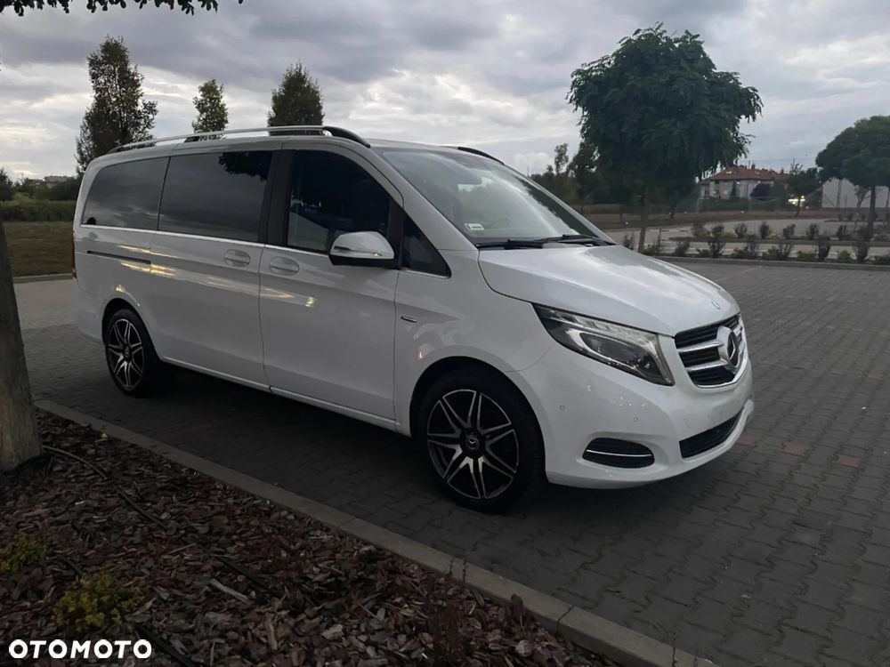 Mercedes-Benz Klasa V 250 (BlueTEC) d Avantgarde 7G-Tronic - 32