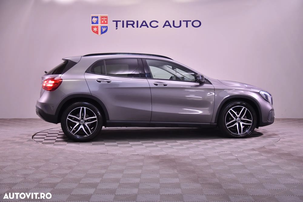 Mercedes-Benz GLA 200 d 4MATIC Aut. - 6