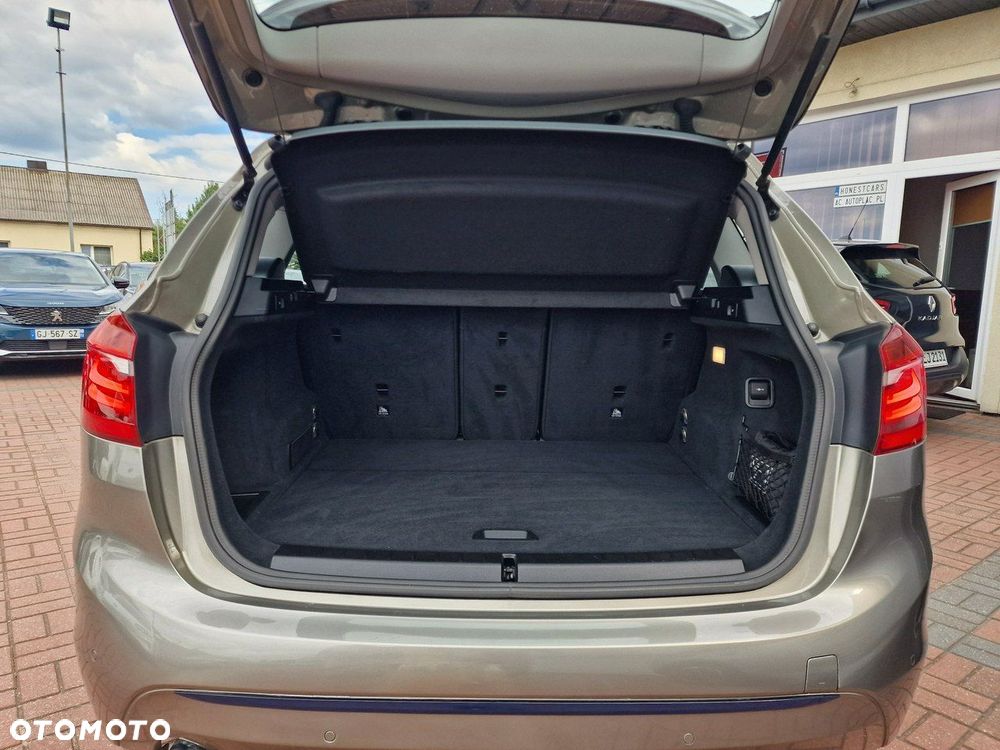 BMW Seria 2 218d Active Tourer Sport-Aut Sport Line - 23