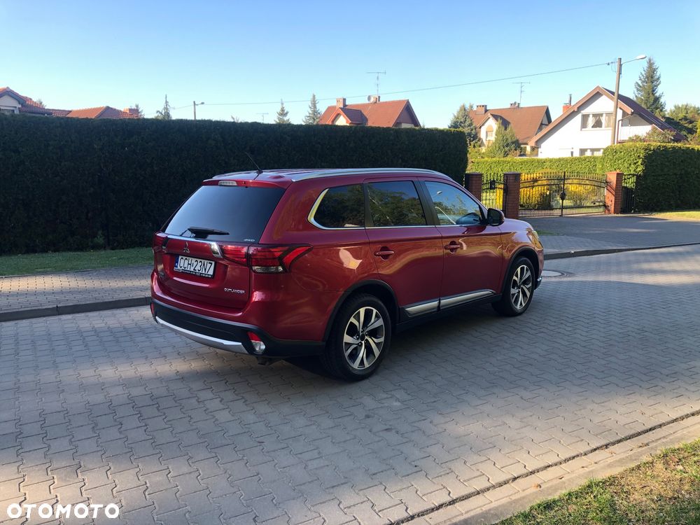 Mitsubishi Outlander ver-2-0-intense-plus-4wd-cvt - 4