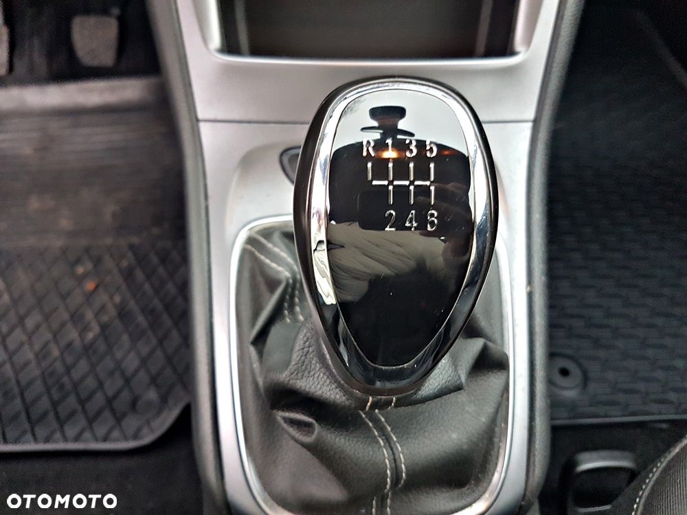 Opel Astra 1.6 CDTI Enjoy S&S - 23