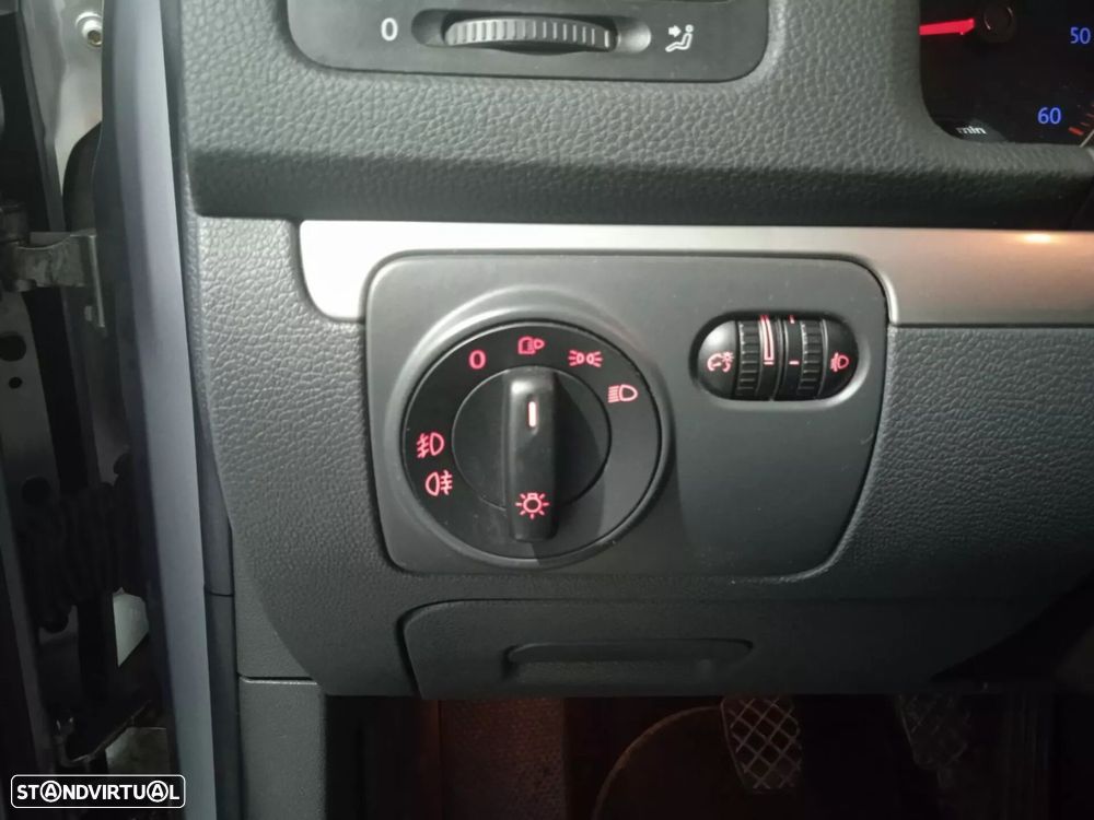 VW Golf Variant - 29