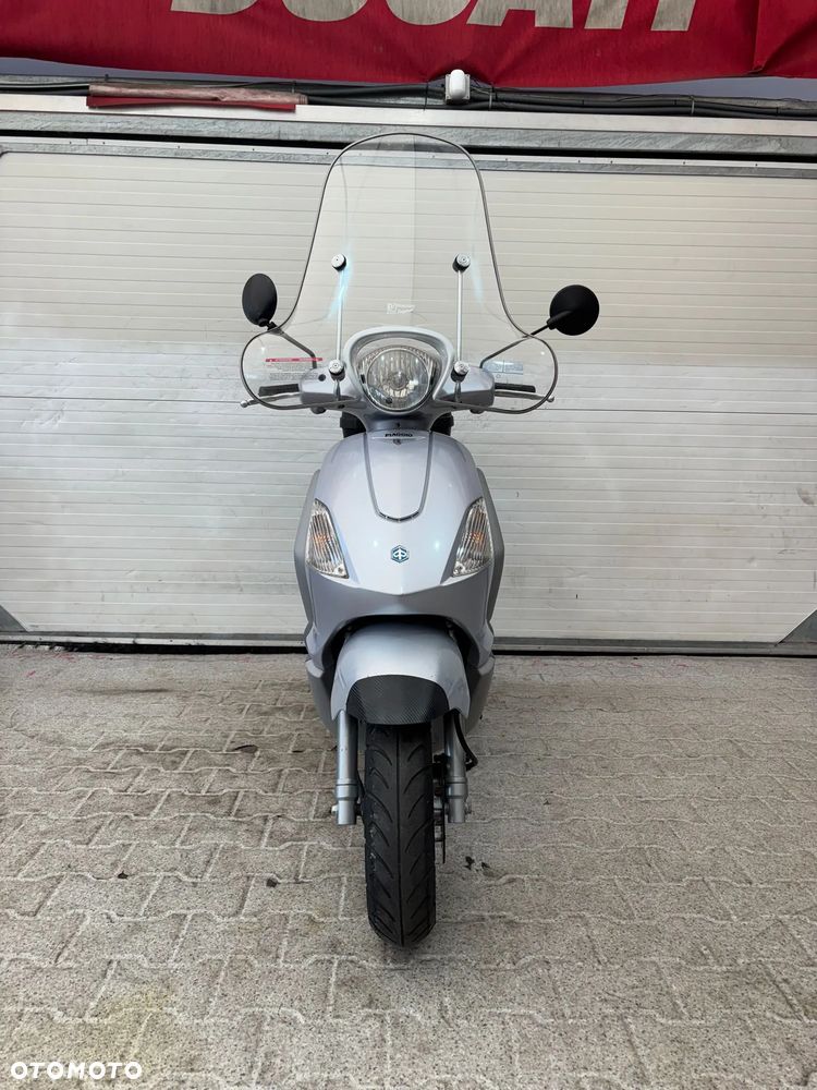 Piaggio FLY - 29