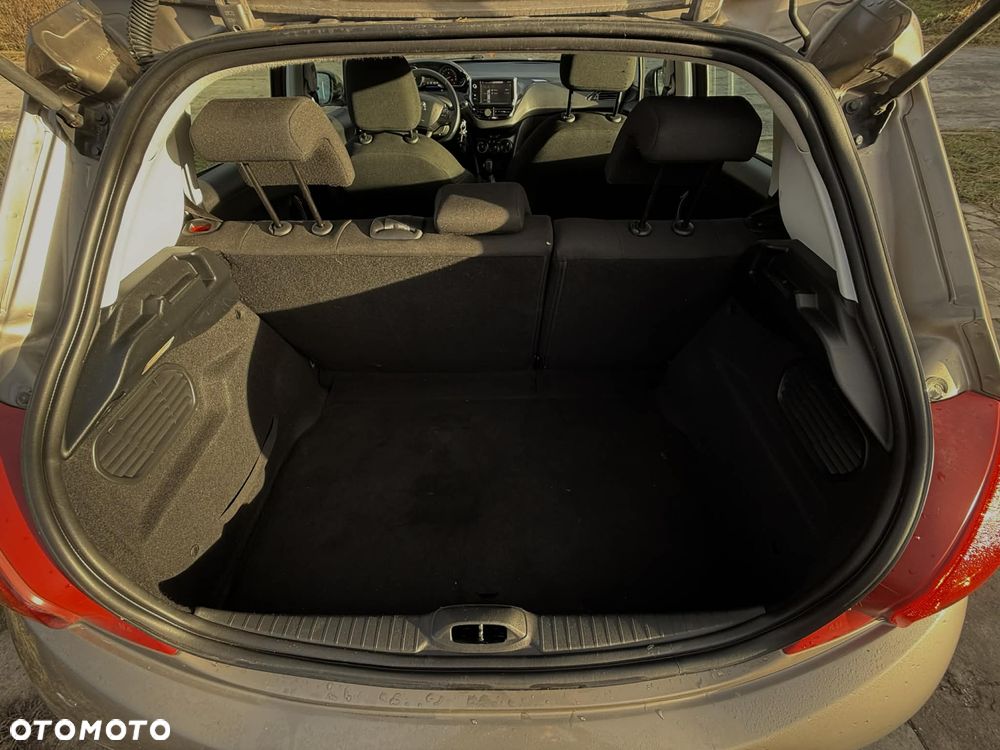 Peugeot 208 95 VTI Active - 8