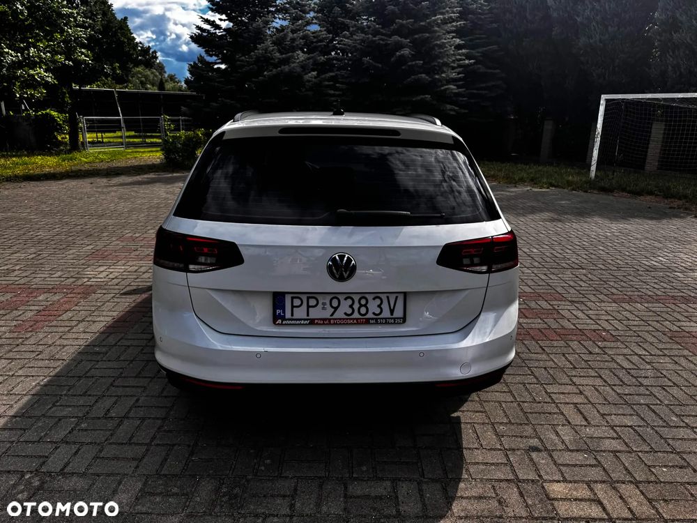 Volkswagen Passat 2.0 TDI EVO Business DSG - 6