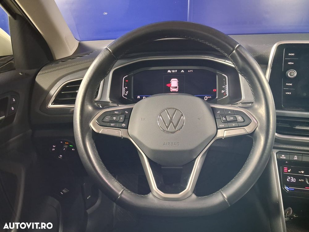 Volkswagen T-Roc 1.5 TSI DSG Style - 14