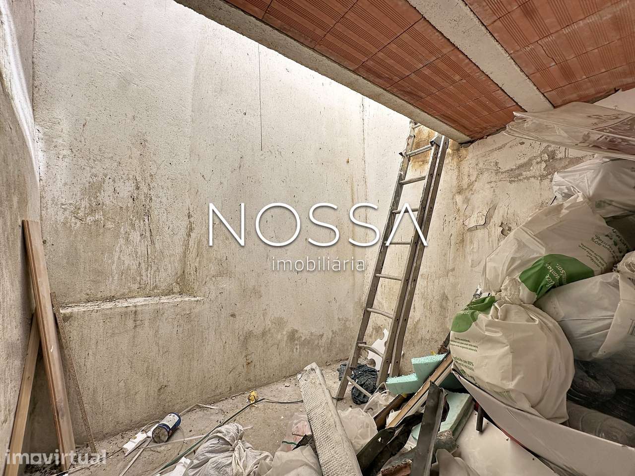 Espaço Comercial | Obras | Calçada Santo André - Grande imagem: 2/27