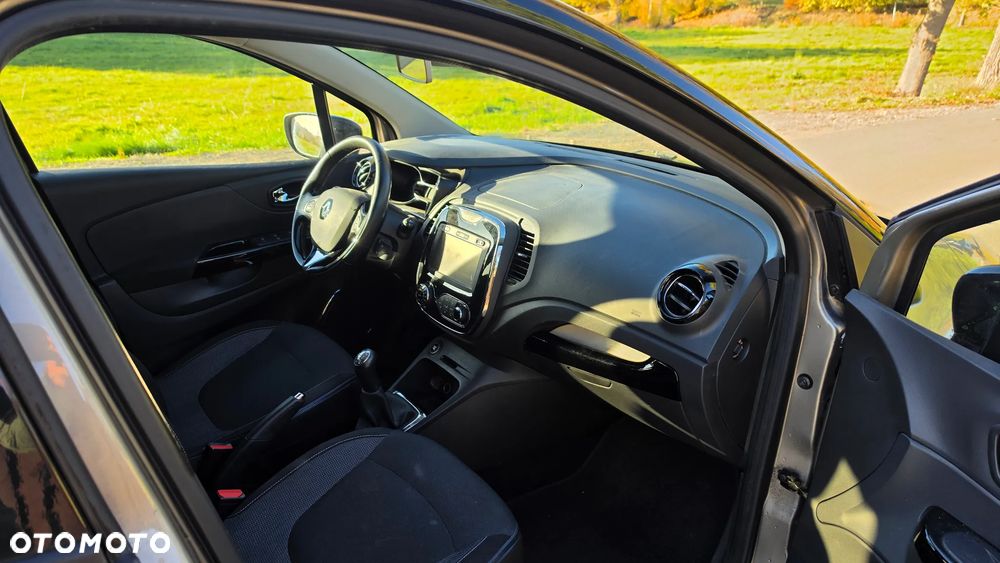 Renault Captur - 21