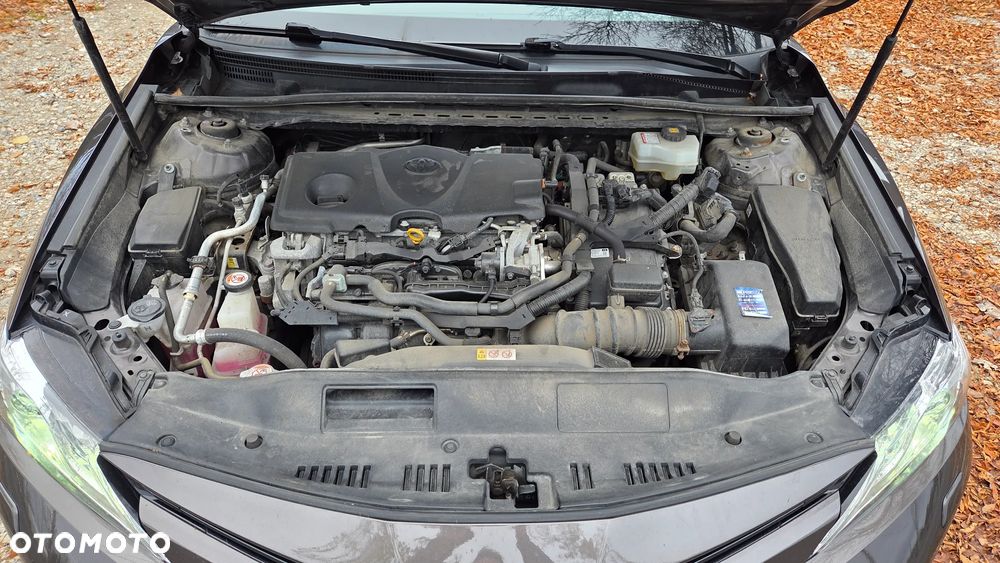 Toyota Camry 2.5 Hybrid Executive CVT - 34