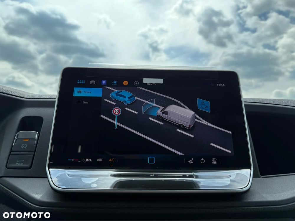 Volkswagen Crafter - 17