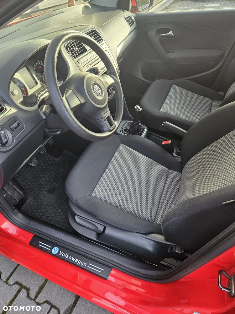Volkswagen Polo - 11