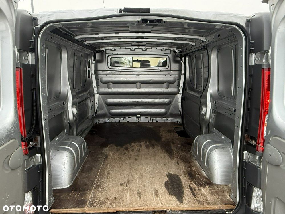 Opel Vivaro - 7